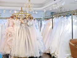 -艾慕婚纱礼服馆(和平店)