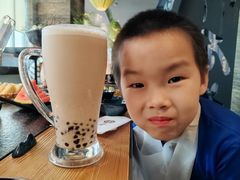 -湊湊火锅·茶憩(南京东路悦荟店)