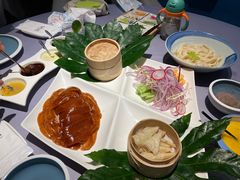 -梧桐北京烤鸭·铜锅涮肉(海岸城店)