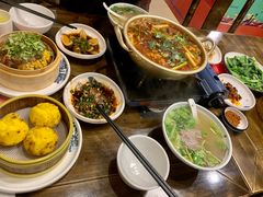 -伊兰麒兰馨园·川菜·清真馆(339电视塔店)