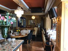 大堂-火车头法国西餐厅