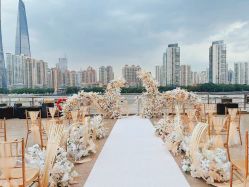点击看大图 -Doris一站式游轮婚礼船东直营店(外滩店)