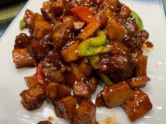 杏鲍菇牛肉粒-尚品家宴