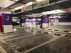 场地-中庚漫游城停车场