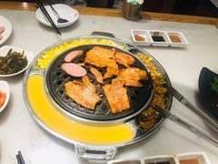 -韩聚屋韩国烤肉餐厅(新北万达店)