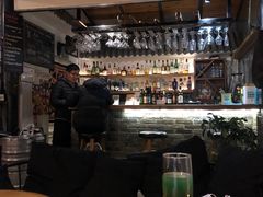 -脚下咖啡·CHILL酒馆(灵光东巷店)