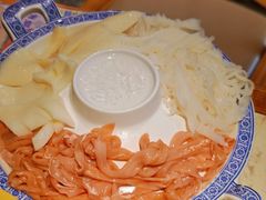 -哥老官重庆美蛙鱼头(西湖银泰十一哥店)