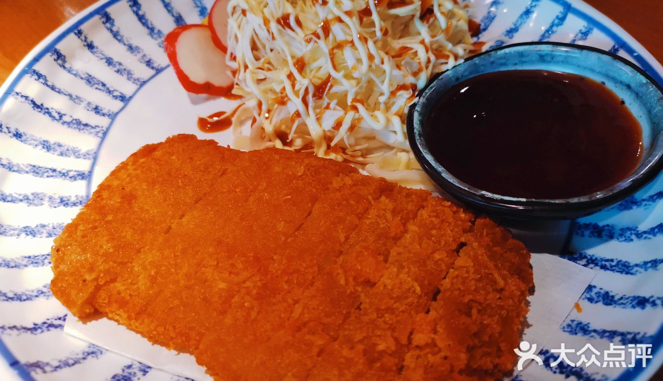 春天来了！🌿就该来一盘三文鱼🍣
