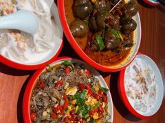 -老闵田螺馆·南昌市井菜·特色小吃(总店)