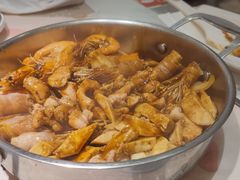 -黄记煌三汁焖锅(新佳丽江汉路店)