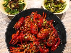 -巴厘龙虾·榜首油焖大虾(音乐学院·沿江酒馆店)
