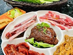 -老熟人烤肉城(马家堡店)