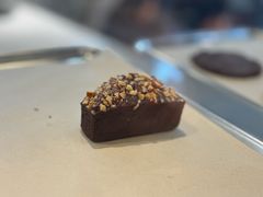 -VERIE BAKEHOUSE