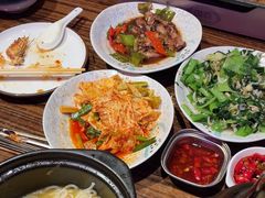 -蚝堡海鲜·威海菜·海肠捞饭·烧烤·亚洲吃蚝公司(幸福门店)