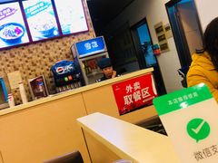 -李先生牛肉面大王(上海站南广场店)