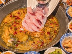 -吃城都·鱼蛙火锅(西玉龙街店)