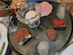 -香格里拉鱼跃地中海西餐厅·牛排披萨