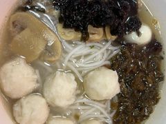 -老滕家过桥米线(金鱼胡同店)