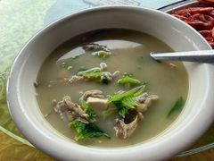 -梅姐海鲜餐厅(水头海鲜街店)