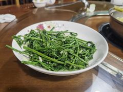 -万兴启丰椰子文化园餐厅
