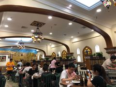 大堂-清真·玛丽亚新疆菜主题餐厅(浙江中路店)
