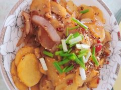 铁板土豆片-三峡川菜馆(龙涛街店)