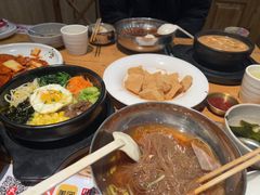 -金达莱冷面百年石锅饭(宾馆胡同店)