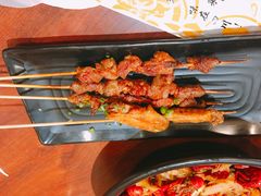 -川流不息·地道川菜·小龙虾(新松江路店)