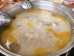 -15年老字号鑫鑫猪肚鸡·椰子鸡海南火锅(兴隆华侨农场店)