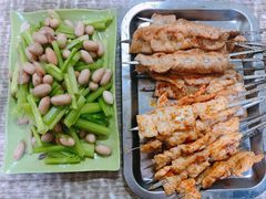 西芹花生米-杨姐大片肉烧烤