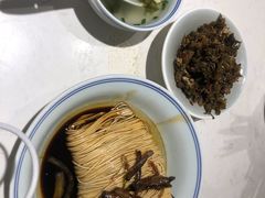 酸菜肉末-君东记本帮面馆(天钥桥路店)