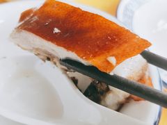 四更烤乳猪-东方之猪四更烤乳猪(金垦总店)