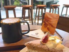 莓莓荔枝戚风蛋糕-DECAMERON十日谈(前海嘉里中心店)