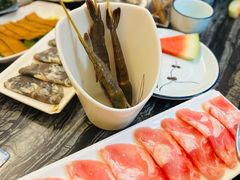 -云中捞高空旋转餐厅(商茂世纪广场店)