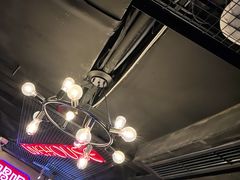 -唱吧麦颂KTV(西单华威潮铺街店)