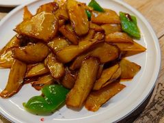 地三鲜-四姐妹东北饺子(沙尾路店)