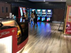-大世界影城(无锡江南大悦城IMAX激光店)
