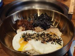 -明洞阿姨·韩式酱蟹烤肉·创意料理(三元桥店)