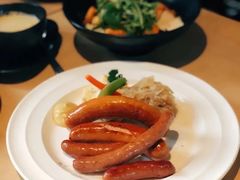 -LENBACH兰巴赫西餐啤酒坊(大连东港店)