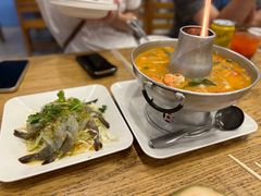 -两兄弟Song Pee Nong(2号店)