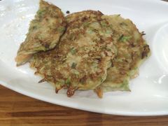 西葫芦饼配酸奶-TUK土耳其餐厅·下午茶(卢湾店)
