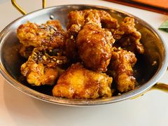 -BHC炸鸡(明洞总店)