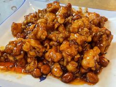 -金牌餐厅·天津菜·八珍豆腐·老爆三(瓷房子店)