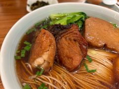 -沪西老弄堂面馆(定西路店)