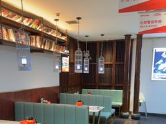 -阿瓦山寨·湘菜现炒·剁椒鱼头王(咸阳总店)