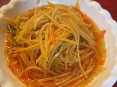 -金杨拉面王小吃面馆·牛三宝面·红烧牛肉粉