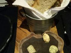 Fuel法式黄油餐前包-AZUL by FUEL蓝色·法式酒馆(琶醍店)