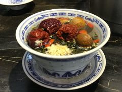 -巴四老城区炭火蛙锅(张江店)
