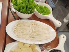 -楼外楼大刀肉传统火锅(西安大路店)