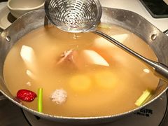 -左庭右院鲜牛肉火锅(金山万达店)